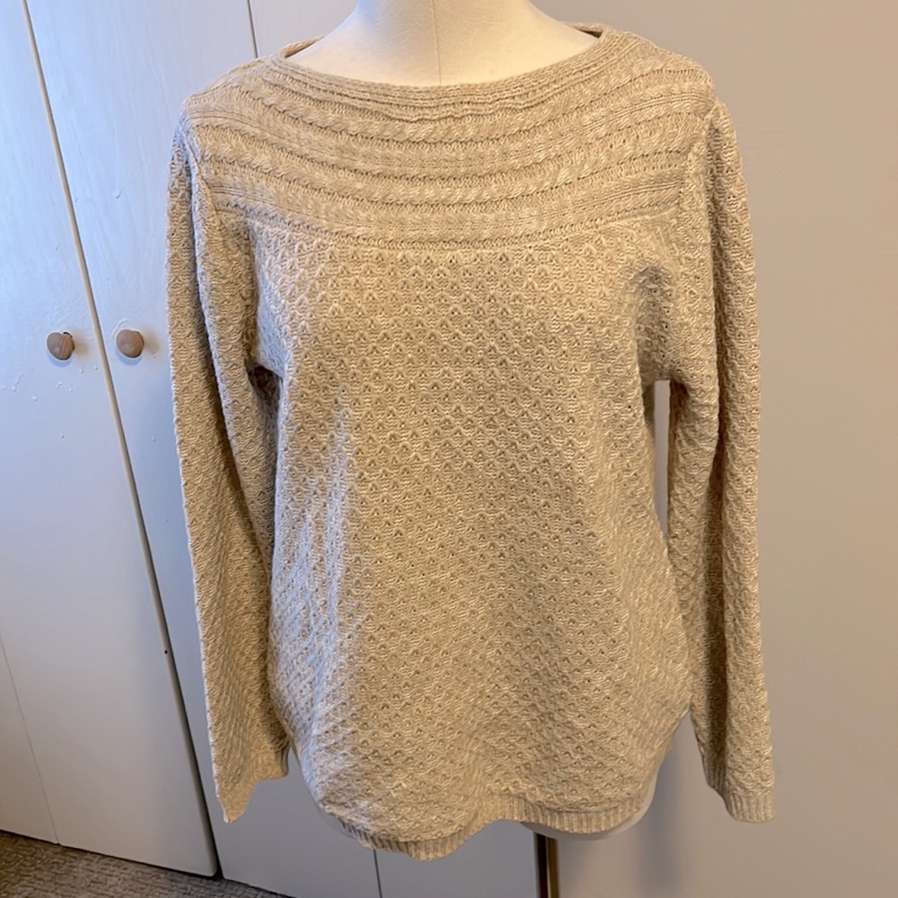 ‼️CLOSET CLOSING‼️Cozy Cream-Colored Sweater from Croft & Barrow - Size Large